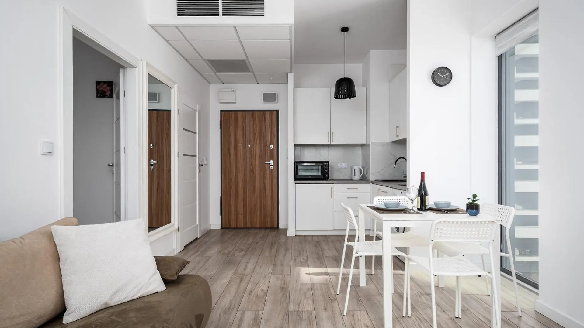 Appartement Apart D&K Free Parking Aleja Prymasa Tysiaclecia 83A à Varsovie