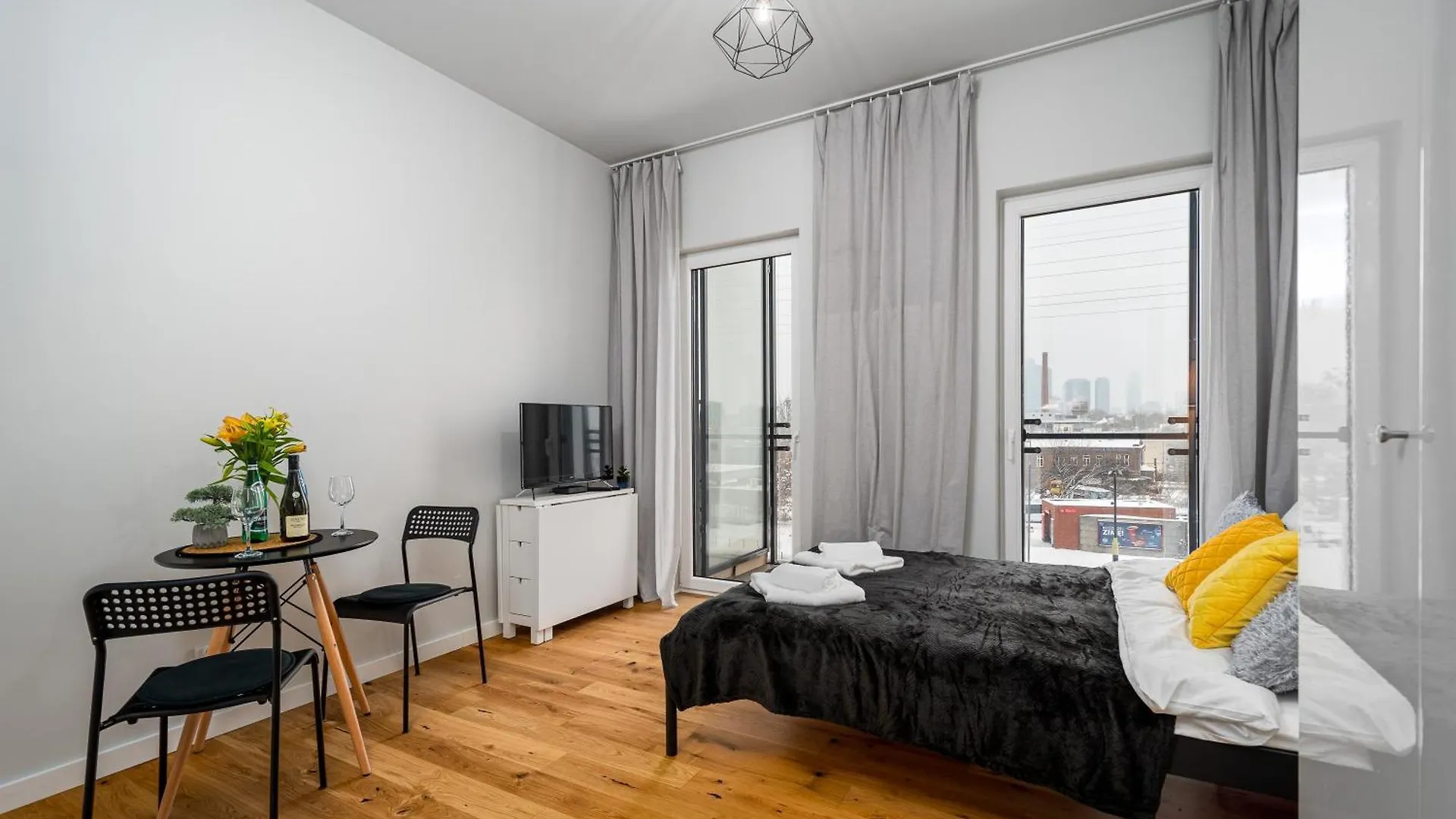 Appartement Apart D&K Free Parking Aleja Prymasa Tysiaclecia 83A à Varsovie